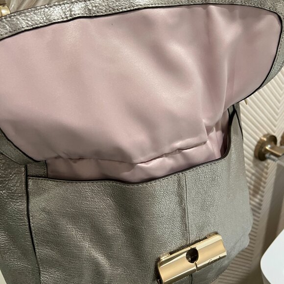 Coach Shoulder Bag M1073-16815 Silver leather, Gold Tone hardware - Picture 7 of 10